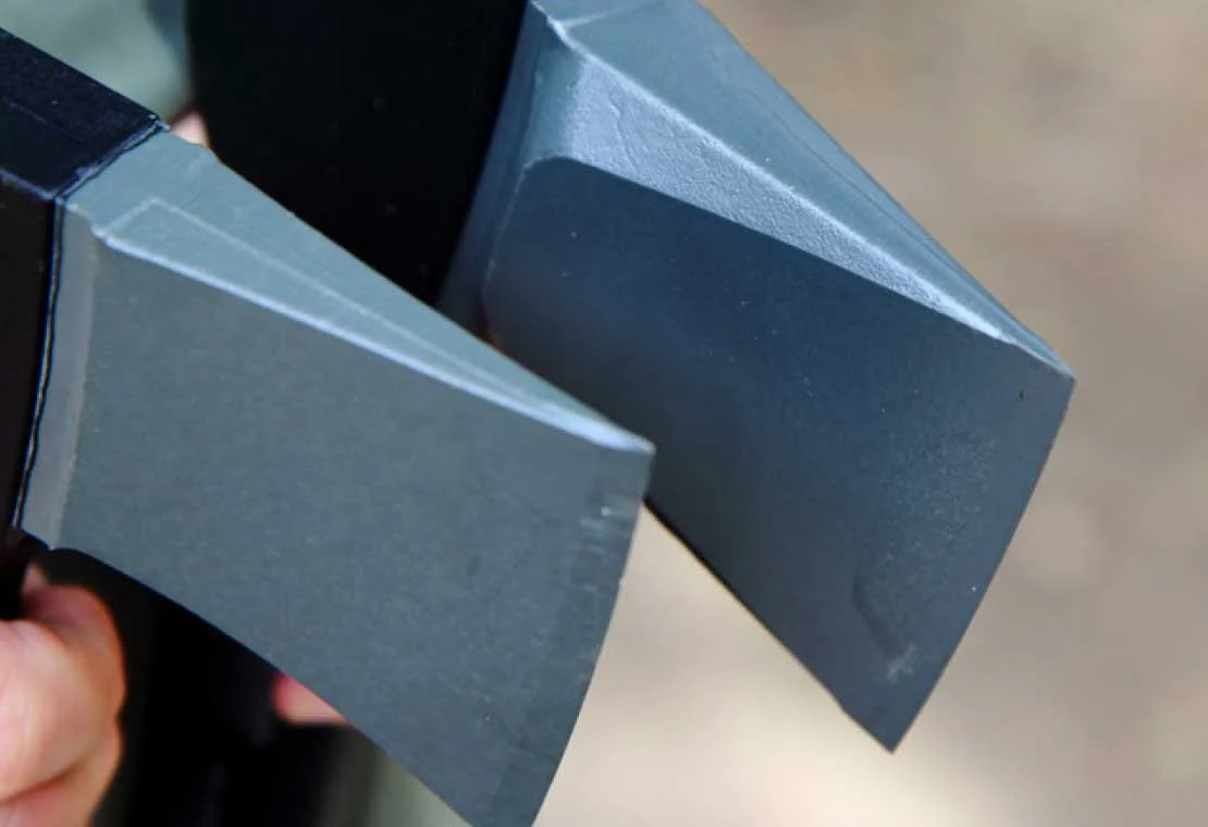 Fiskars Splitting Axe 23-in Handle - Image 3
